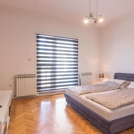 Apartment Irma Central *